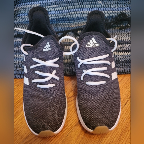 Adidas Cloudfoam Pure Shoes - Picture 3 of 3